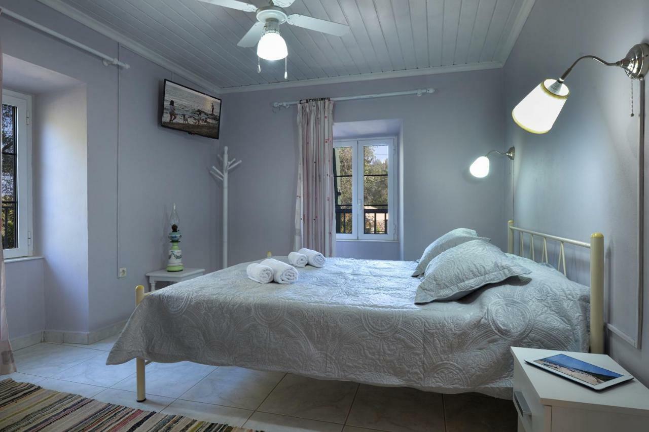 Mikroulis Residence Mastoratika Экстерьер фото